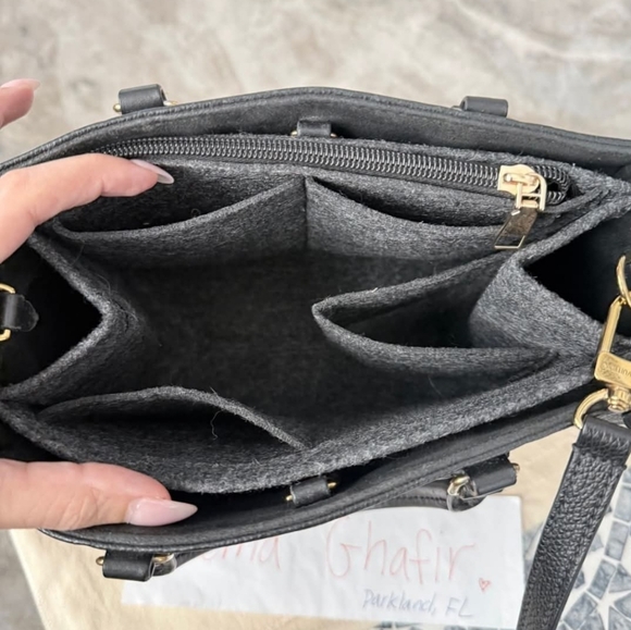 Louis Vuitton Empreinte Leather On The Go PM - Picture 7 of 8